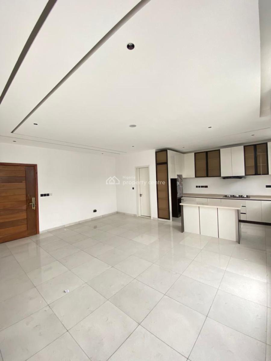 Modern 2 Bedroom Apartment, Lekki Phase 1, Lekki, Lagos, Flat / Apartment for Sale