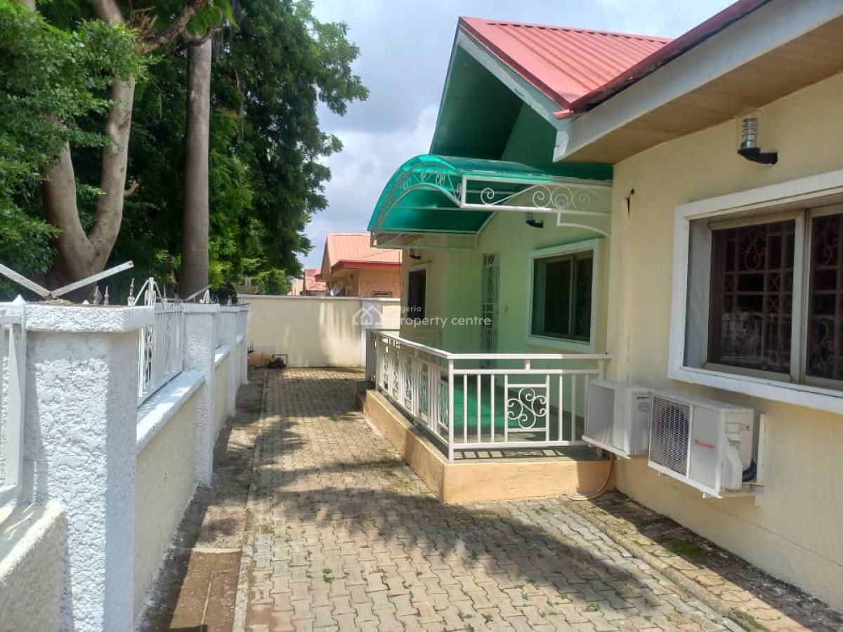 Standard 3 Bedroom Fully Detached Bungalow with Compound and Gate, Inside a Well Secured Estate Along Sunnyvale Expressway, Tarred Road, Galadimawa, Abuja, Detached Bungalow for Rent