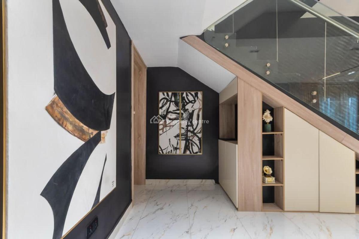 Luxury 4-bedroom Penthouse Available Now for Short Or Long Stay, Lekki Phase 1, Lekki, Lagos, Flat / Apartment Short Let