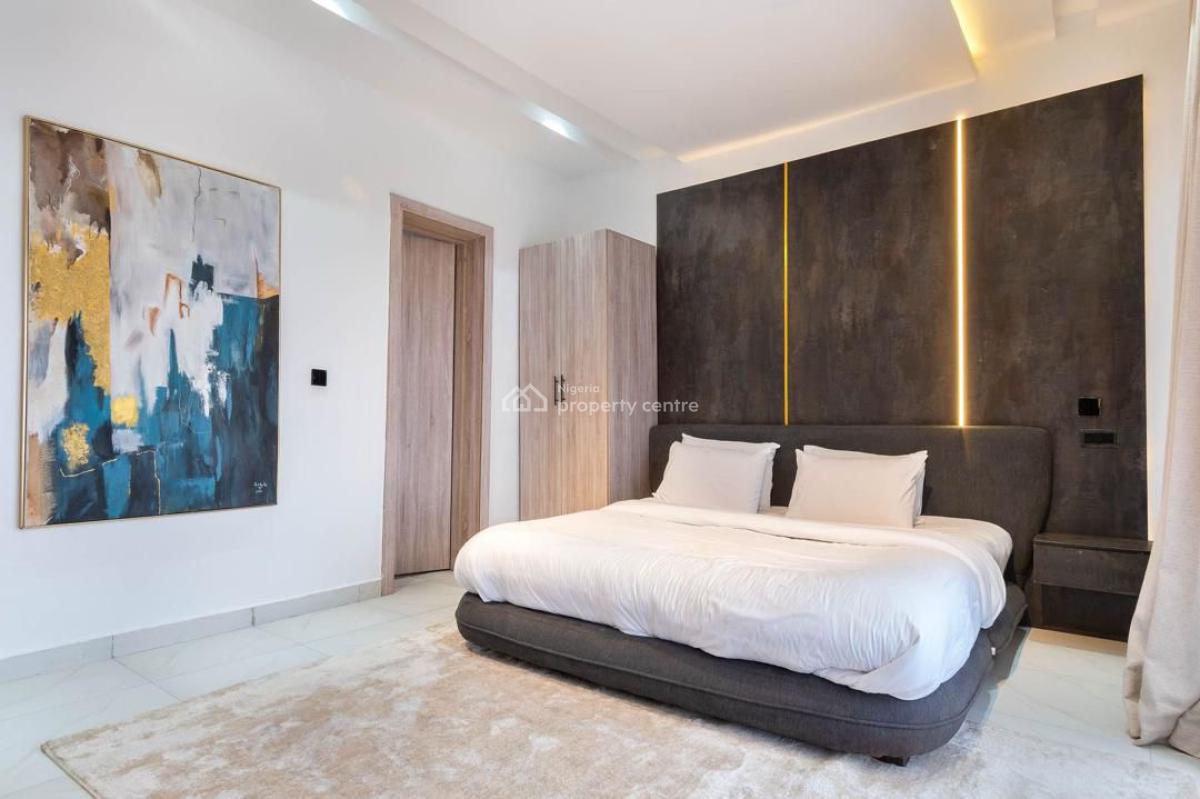 Luxury 4-bedroom Penthouse Available Now for Short Or Long Stay, Lekki Phase 1, Lekki, Lagos, Flat / Apartment Short Let