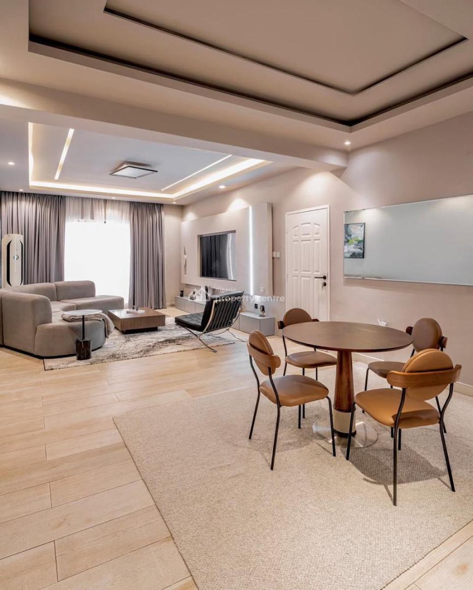 Luxury 2bedroom Apartment with Swimming Pool,ps5, Gym and Snooker Boar, Ikoyi, Lagos, Flat / Apartment Short Let