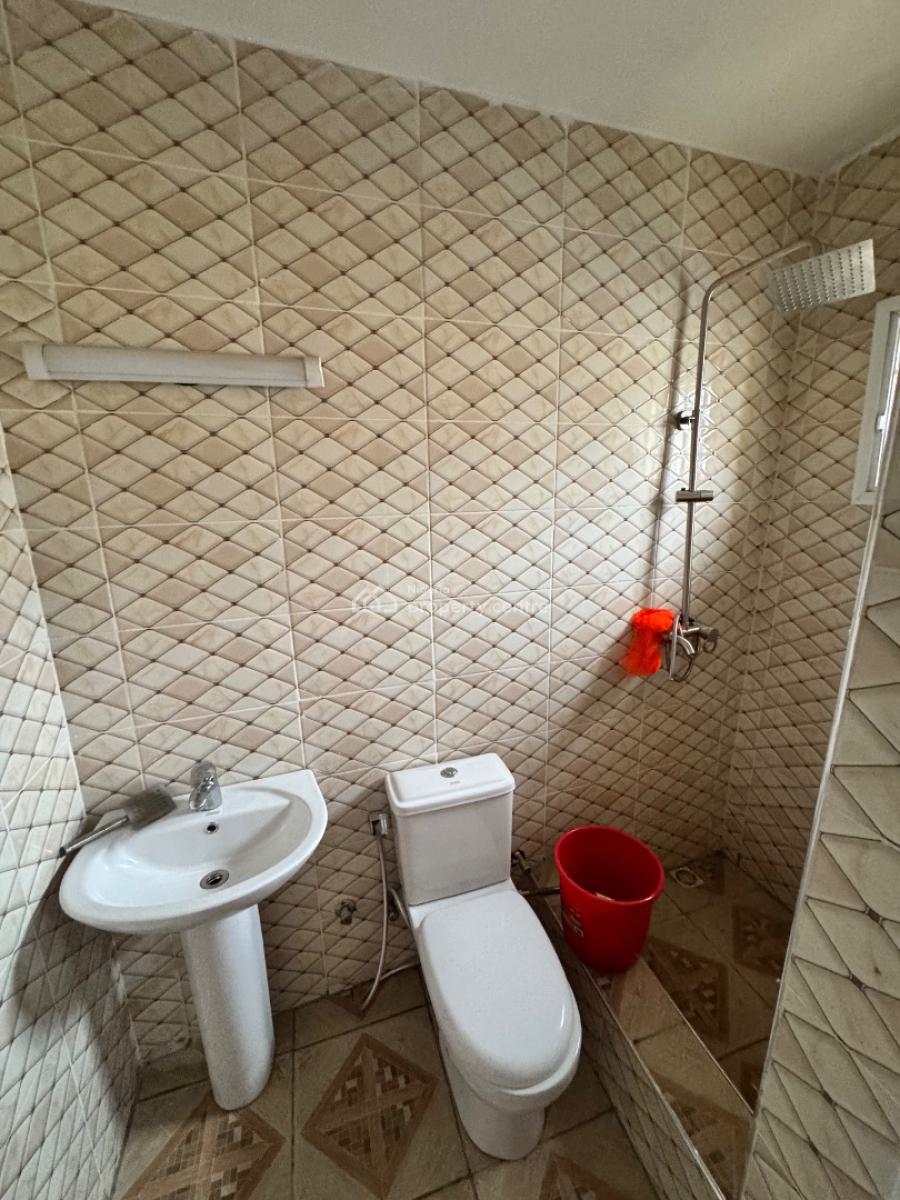 Ready to Move in 4bedrooms Terrace Duplex with Rear Space, Brains and Hammers City, Life Camp, Abuja, Terraced Duplex for Sale
