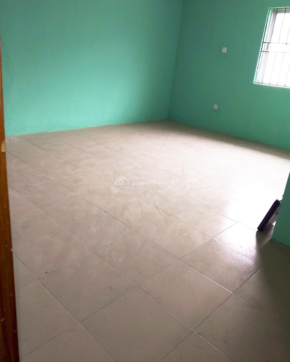 Nice and Standard 2bedroom Flat, Serene and Secure Compound Awoyaya By Sapphire Grill Ologufe Bus Stop, Awoyaya, Ibeju Lekki, Lagos, Flat / Apartment for Rent