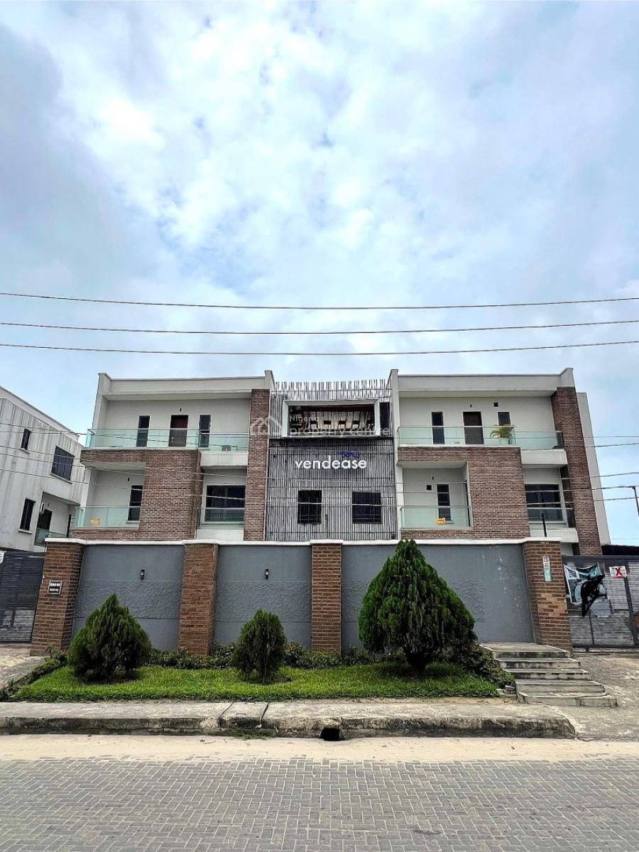 Spacious &  Premium 5 Bedroom Twin Duplex with Bq., Lekki Phase 1, Lekki, Lagos, Semi-detached Duplex for Sale