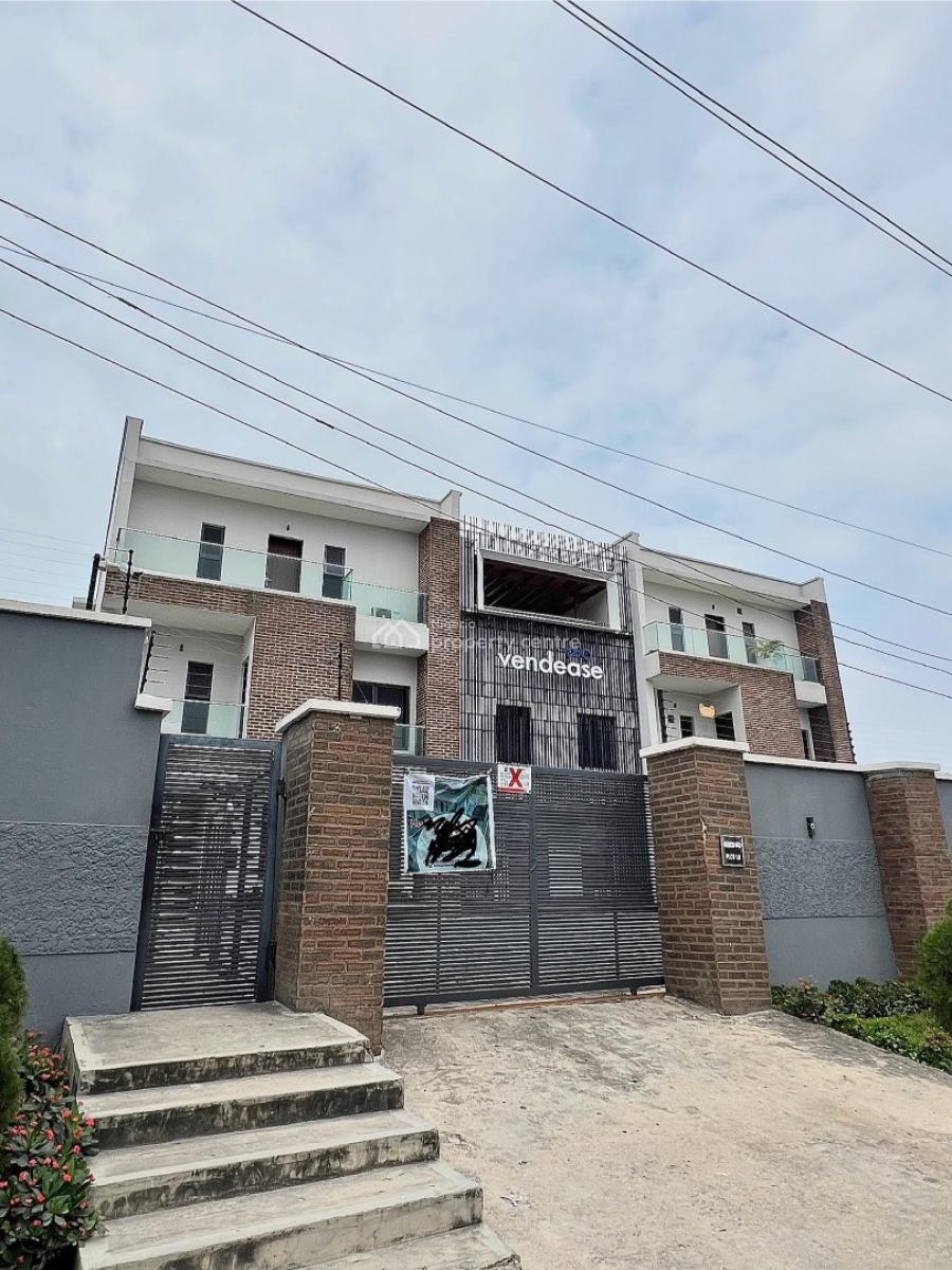 Spacious &  Premium 5 Bedroom Twin Duplex with Bq., Lekki Phase 1, Lekki, Lagos, Semi-detached Duplex for Sale