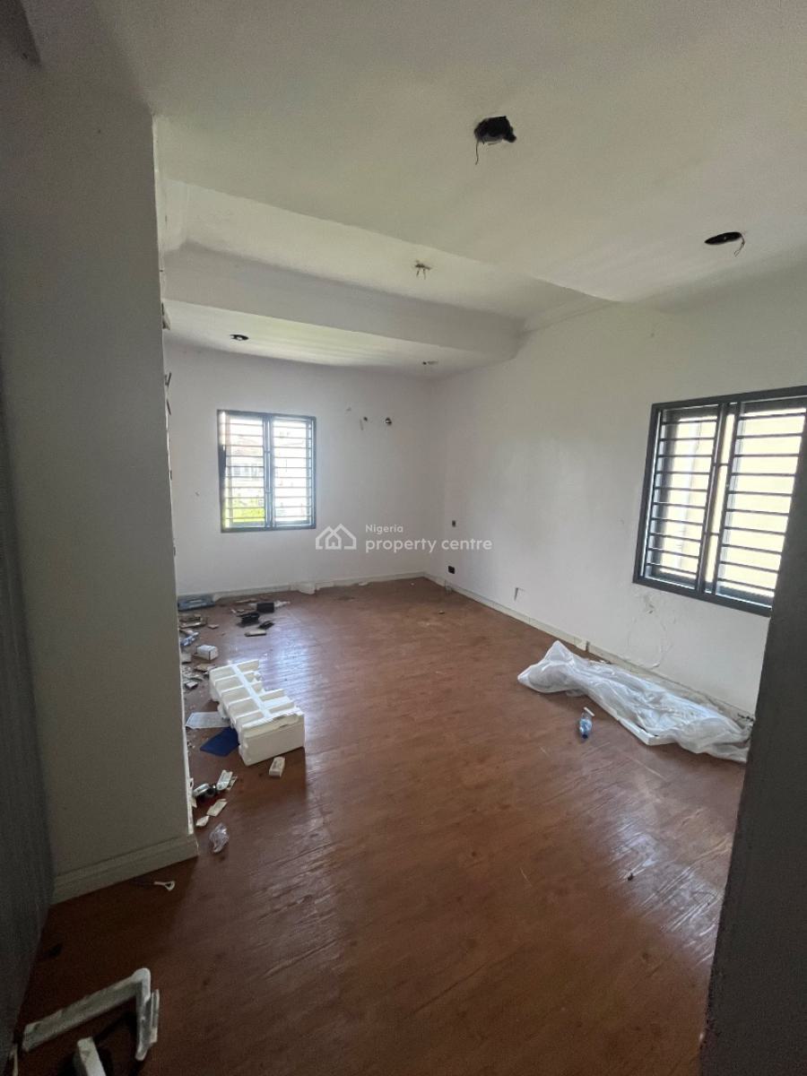Mini Flat, Off Admiralty Way, Lekki Phase 1, Lekki, Lagos, Mini Flat (room and Parlour) for Rent