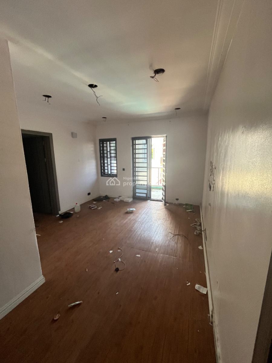 Mini Flat, Off Admiralty Way, Lekki Phase 1, Lekki, Lagos, Mini Flat (room and Parlour) for Rent