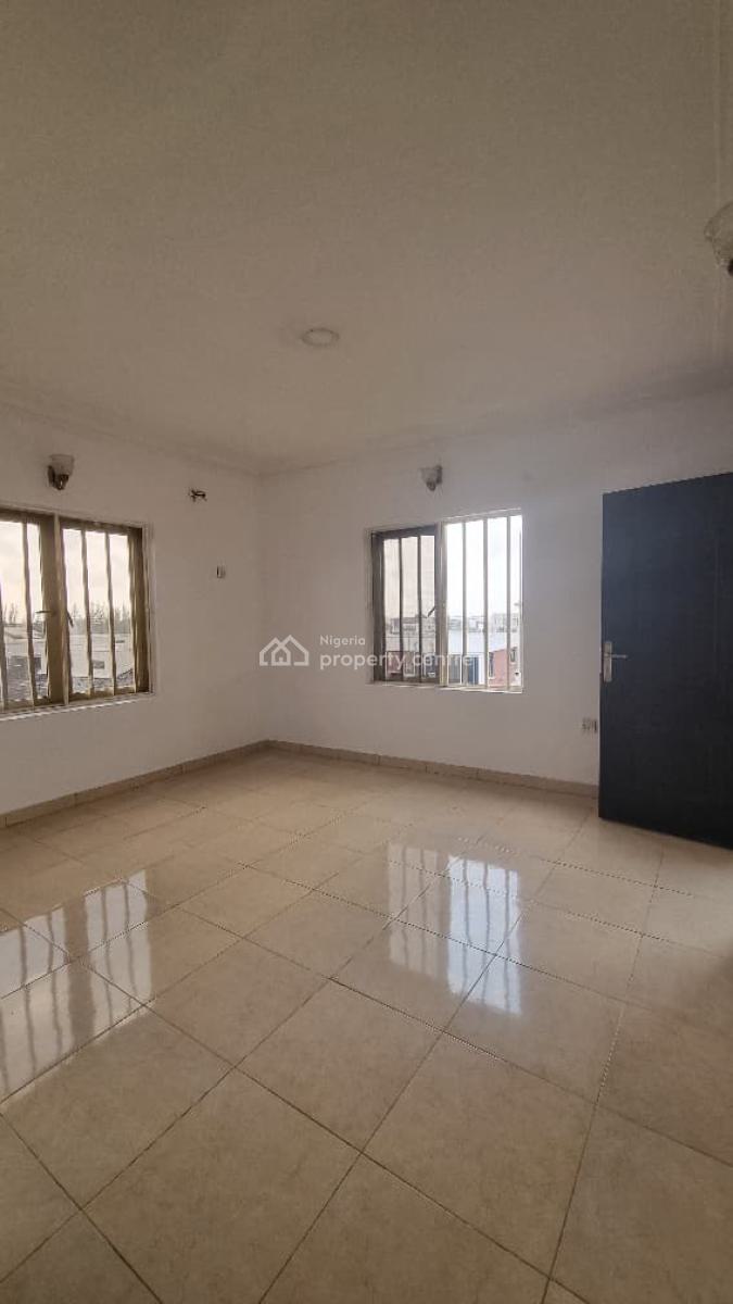 a Lovely 3 Bedroom Apartment in a Secured Environment, Ajah, Ajah, Lagos, Flat / Apartment for Rent