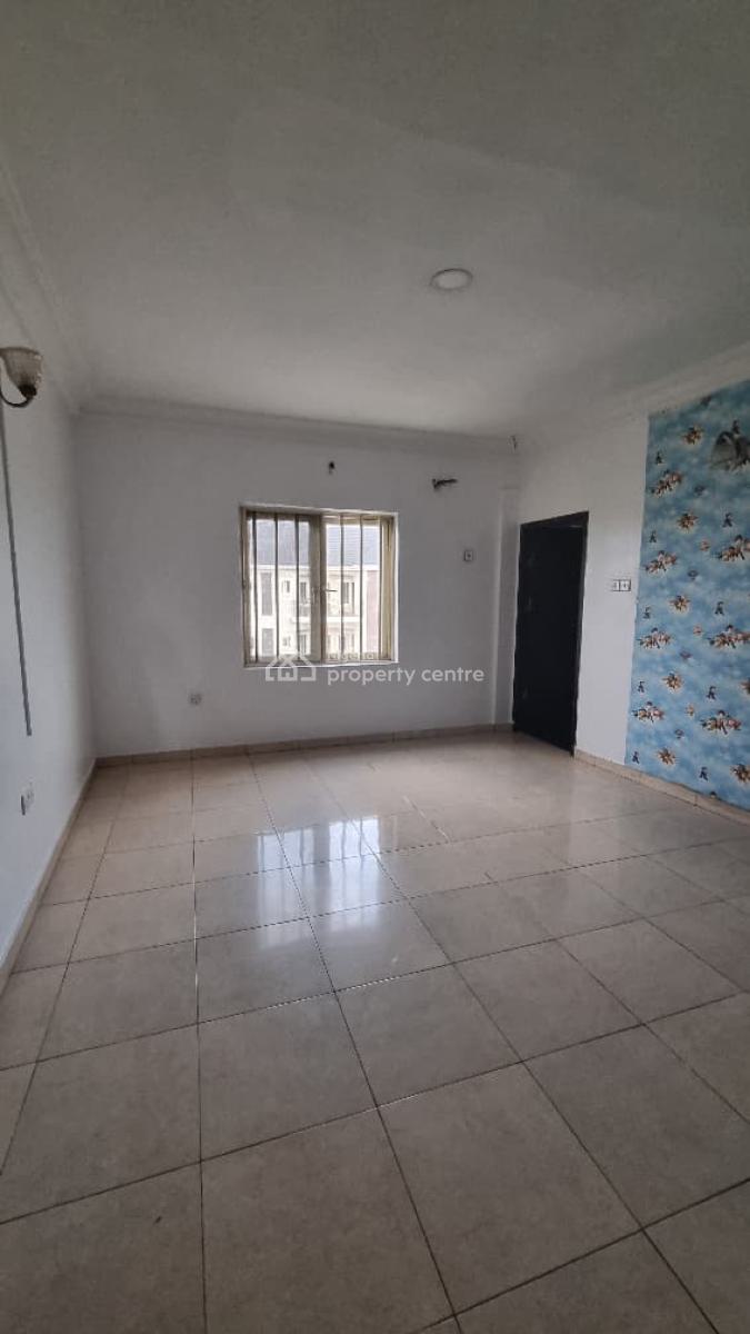 a Lovely 3 Bedroom Apartment in a Secured Environment, Ajah, Ajah, Lagos, Flat / Apartment for Rent