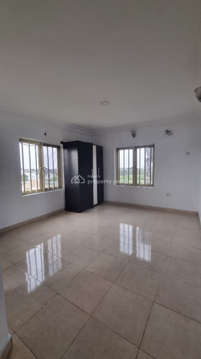 a Lovely 3 Bedroom Apartment in a Secured Environment, Ajah, Ajah, Lagos, Flat / Apartment for Rent