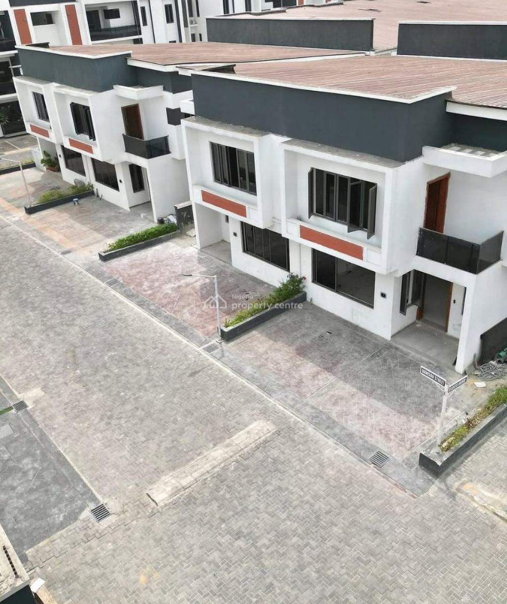 Fully Serviced 4bedroom Semi Detached Duplex with Swimming Pool, Gym ,, Ologolo, Lekki, Lagos, Semi-detached Duplex for Rent