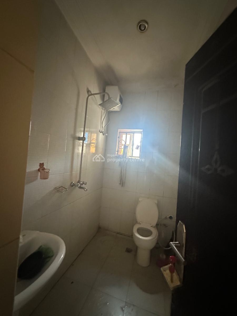 Excellent 2 Bedroom Apartment, By Bethel Estate, Lokogoma District, Abuja, Flat / Apartment for Rent