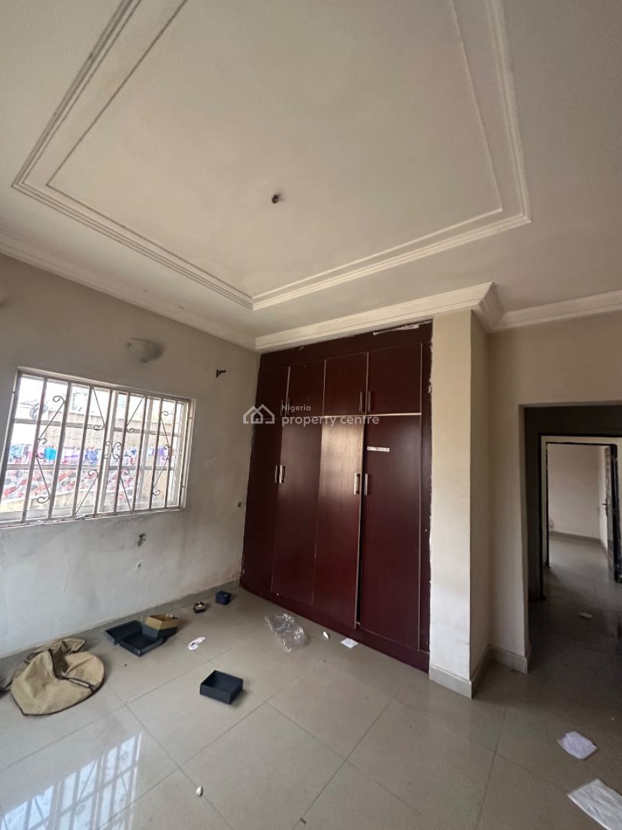 Excellent 2 Bedroom Apartment, By Bethel Estate, Lokogoma District, Abuja, Flat / Apartment for Rent