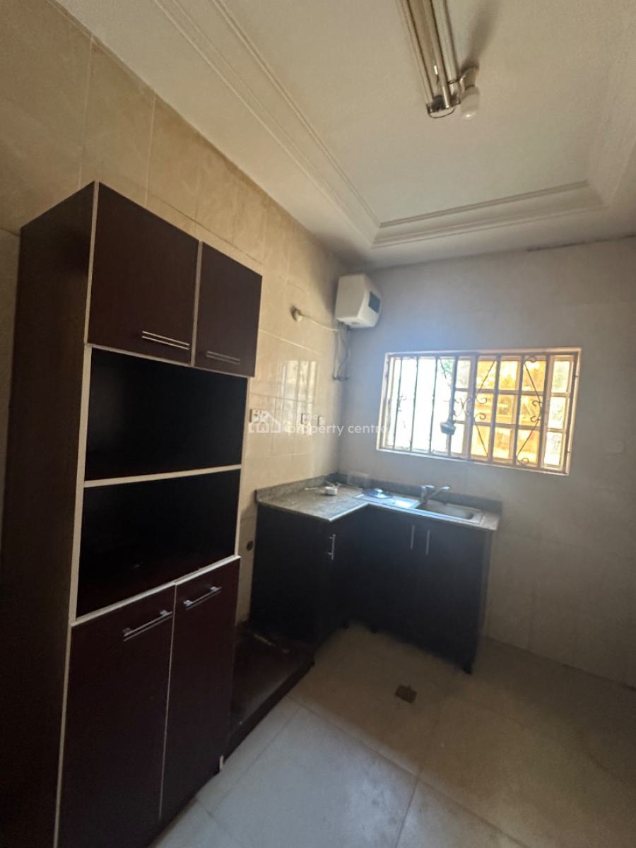 Excellent 2 Bedroom Apartment, By Bethel Estate, Lokogoma District, Abuja, Flat / Apartment for Rent