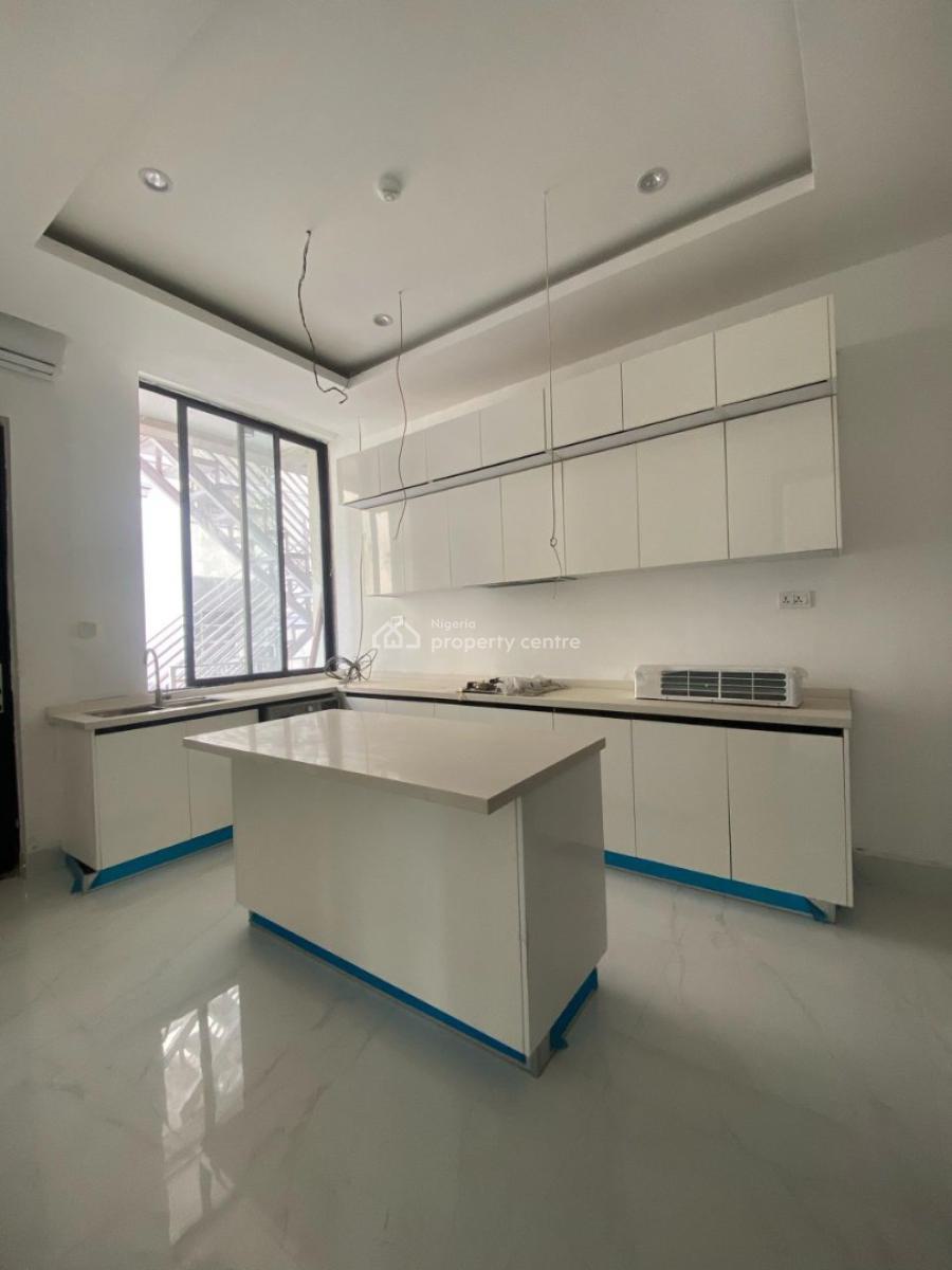 Newly Built 3bedroom Apartment with Swimming Pool and Gym, Lekki Phase 1, Lekki, Lagos, Flat / Apartment for Rent