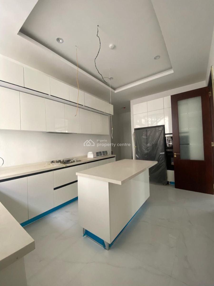 Newly Built 3bedroom Apartment with Swimming Pool and Gym, Lekki Phase 1, Lekki, Lagos, Flat / Apartment for Rent