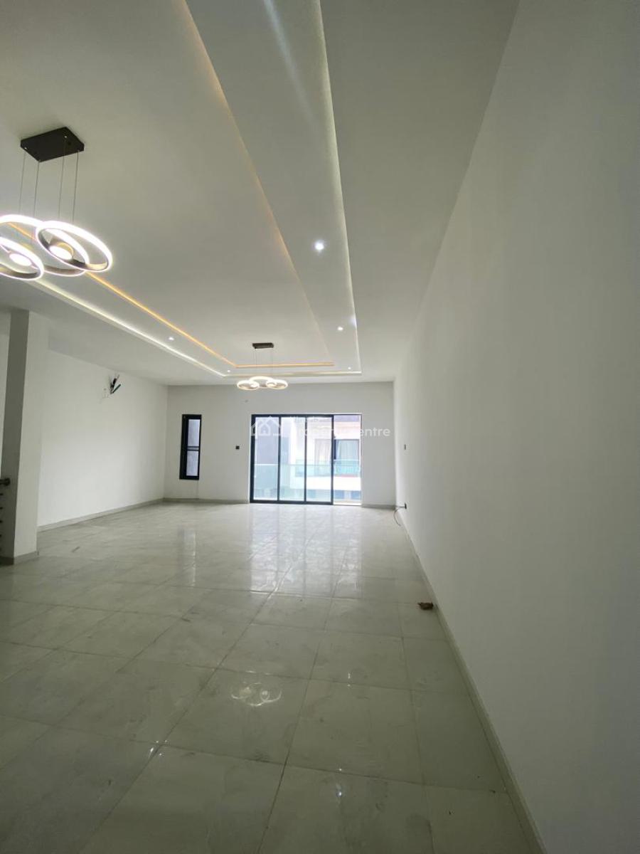 5 Bedroom Terrace, Orchid Road, Lekki, Lagos, Terraced Duplex for Sale