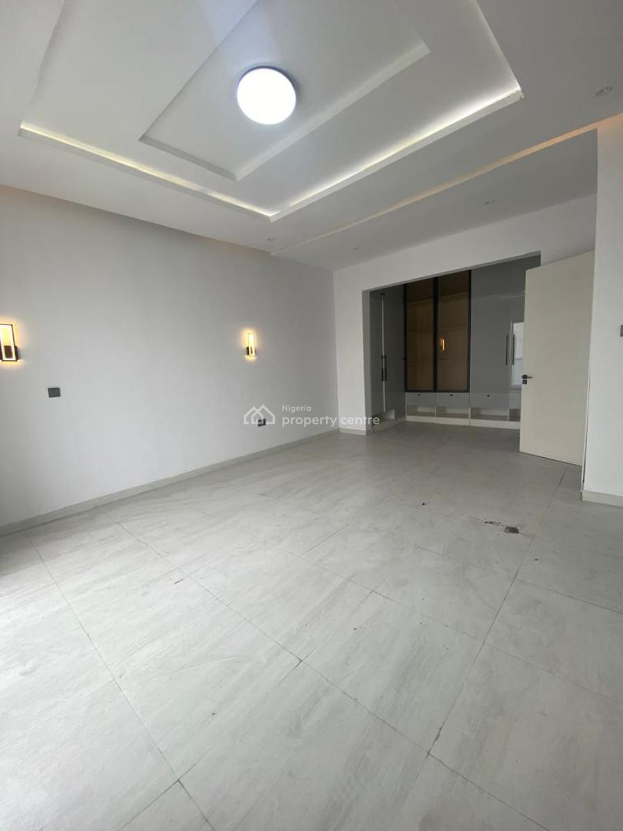 5 Bedroom Terrace, Orchid Road, Lekki, Lagos, Terraced Duplex for Sale