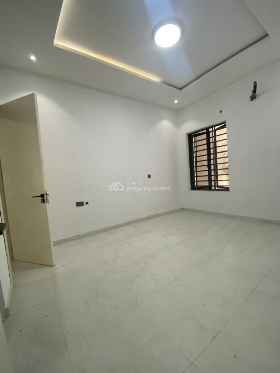 5 Bedroom Terrace, Orchid Road, Lekki, Lagos, Terraced Duplex for Sale