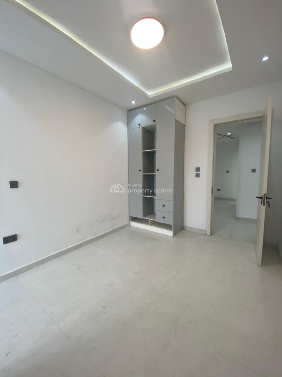 5 Bedroom Terrace, Orchid Road, Lekki, Lagos, Terraced Duplex for Sale