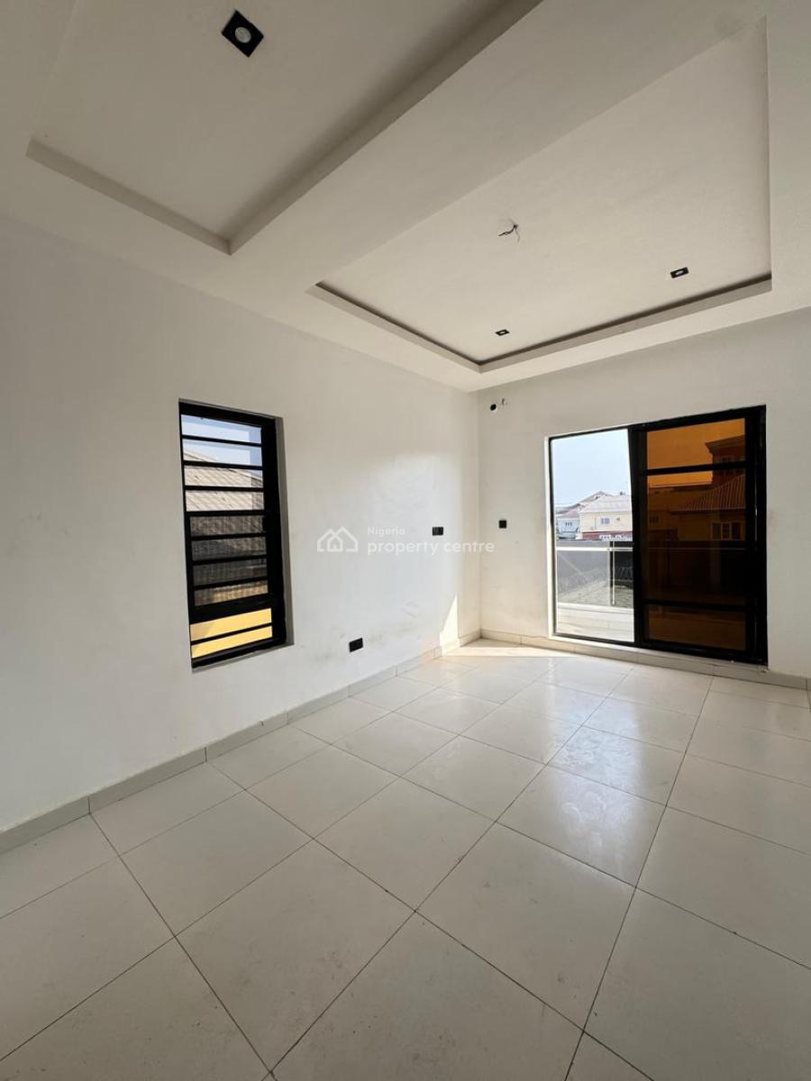 Stunning 1 Bedroom Apartment with a Pool and Gym, Ologolo, Lekki, Lagos, Flat / Apartment for Sale