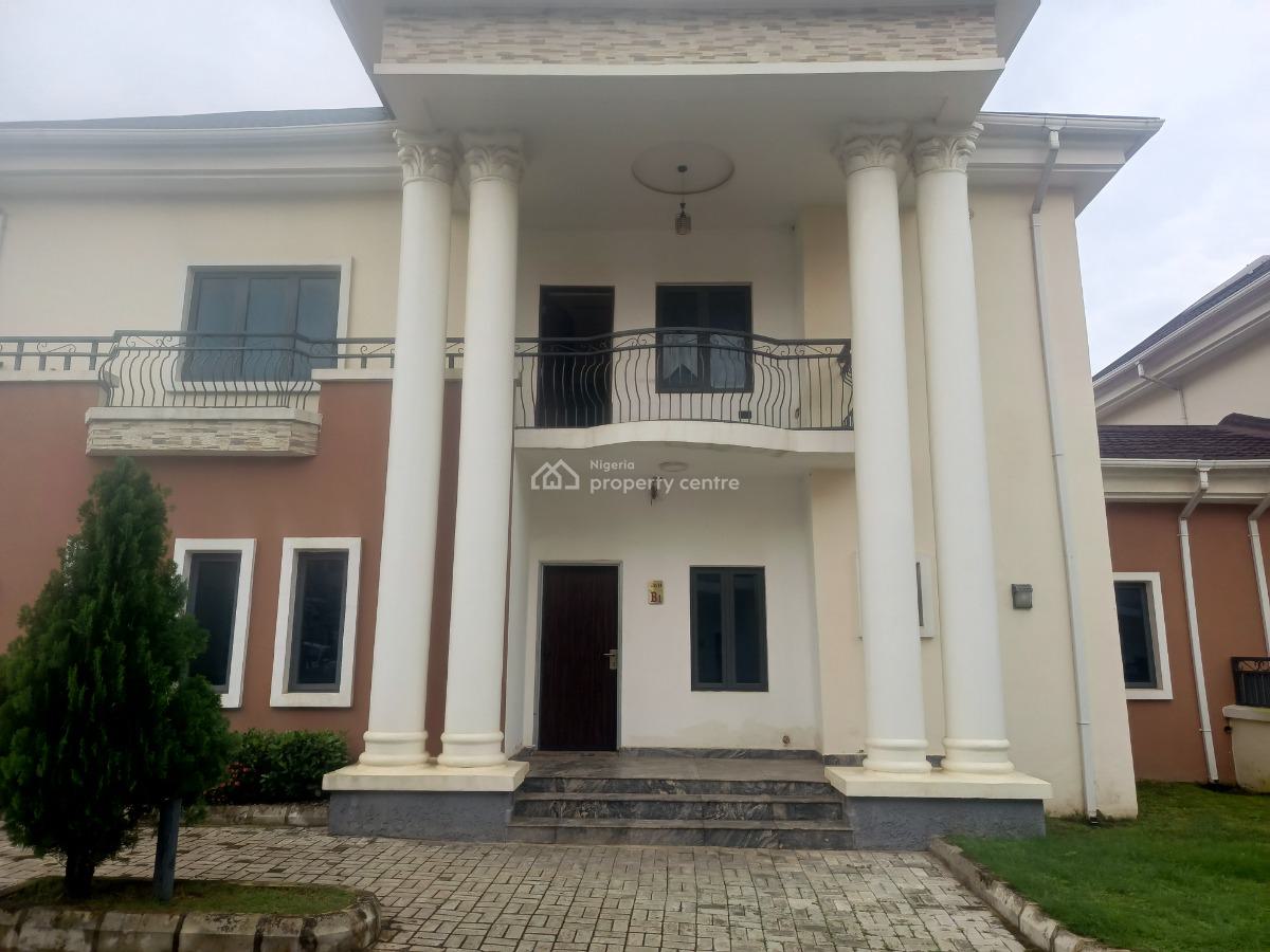 Luxury 4 Bedroom Fully Detached Duplex in a Mini Estate, Guzape, Guzape District, Abuja, Flat / Apartment for Rent
