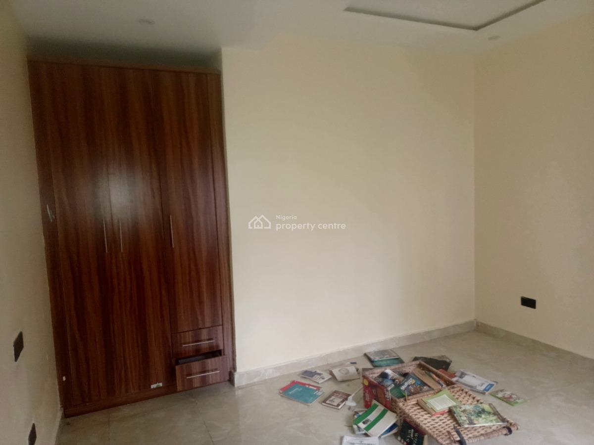 Luxury 4 Bedroom Fully Detached Duplex in a Mini Estate, Guzape, Guzape District, Abuja, Flat / Apartment for Rent