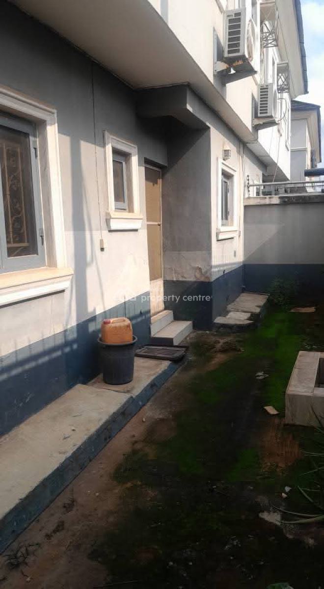Well Structured 5 Bedroom Detached Duplex with a Bq, Gown Estate, Egbeda, Alimosho, Lagos, Detached Duplex for Sale