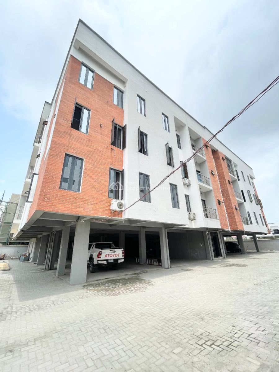 Spacious 3 Bedroom Apartment with Bq and Gym, Ikota Gra Extension, Ikota, Lekki, Lagos, Flat / Apartment for Rent