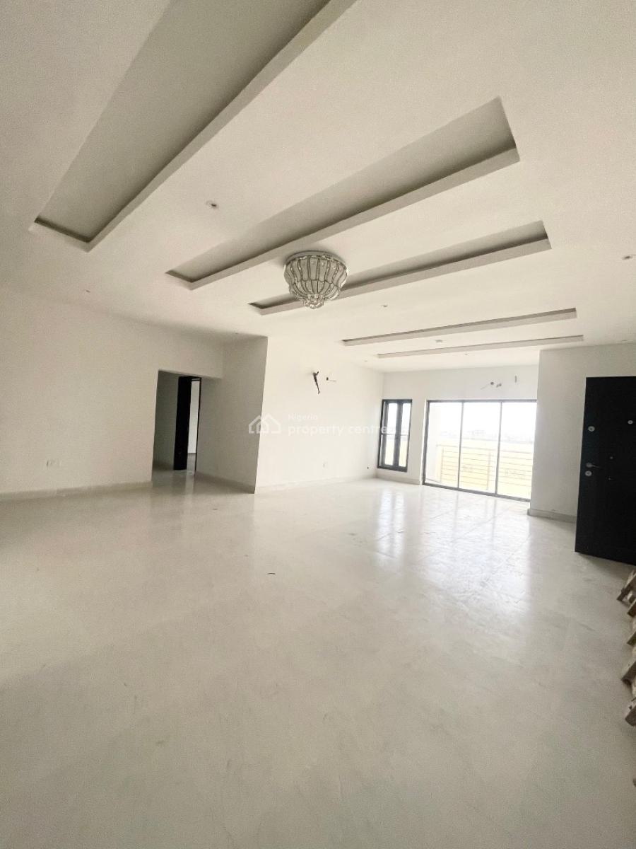Spacious 3 Bedroom Apartment with Bq and Gym, Ikota Gra Extension, Ikota, Lekki, Lagos, Flat / Apartment for Rent