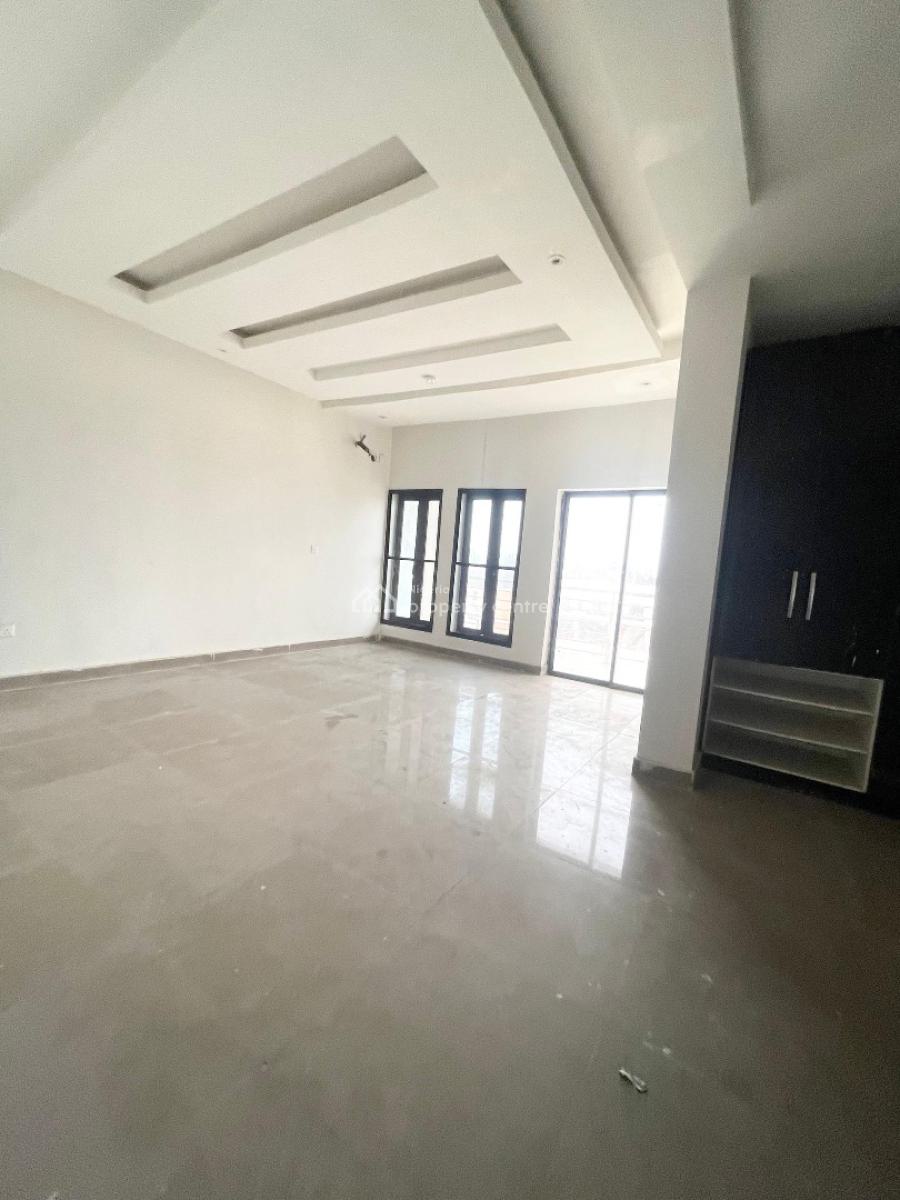 Spacious 3 Bedroom Apartment with Bq and Gym, Ikota Gra Extension, Ikota, Lekki, Lagos, Flat / Apartment for Rent