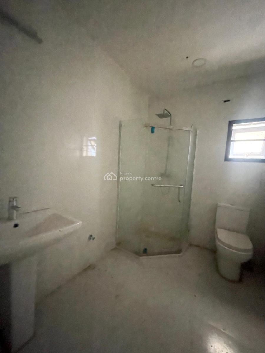 Spacious 3 Bedroom Apartment with Bq and Gym, Ikota Gra Extension, Ikota, Lekki, Lagos, Flat / Apartment for Rent