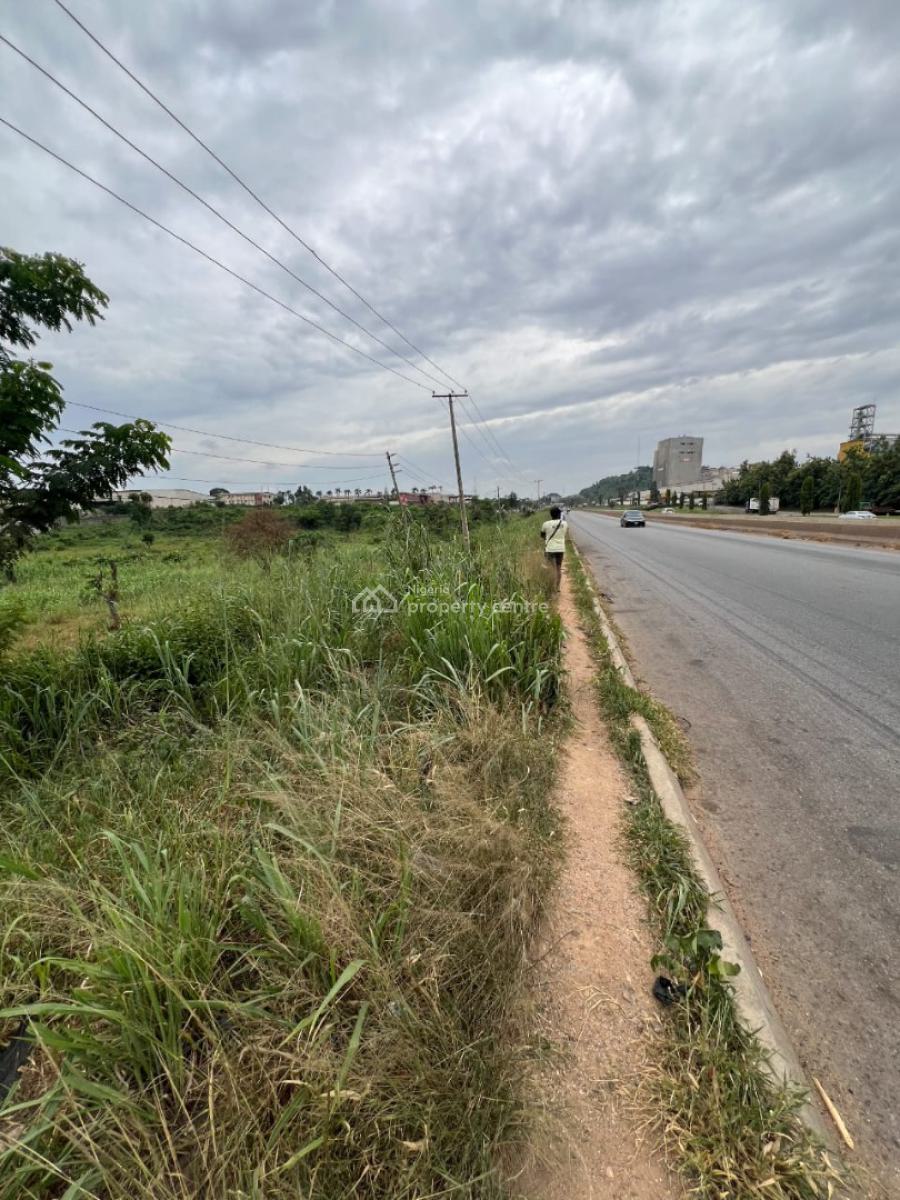 2 Acres of Commercial Land at Toll Gate Ibadan Express, Toll Gate Express, Challenge, Ibadan, Oyo, Mixed-use Land for Sale