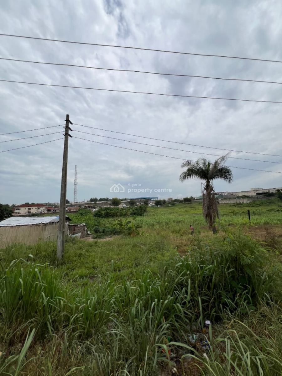 2 Acres of Commercial Land at Toll Gate Ibadan Express, Toll Gate Express, Challenge, Ibadan, Oyo, Mixed-use Land for Sale