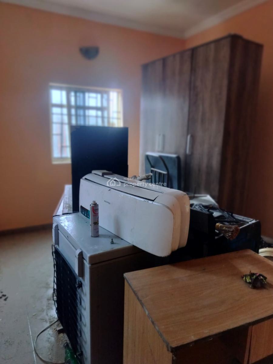 Standard and Spacious 2 Bedroom Apartment, Greenville Estate, Badore, Ajah, Lagos, Flat / Apartment for Rent