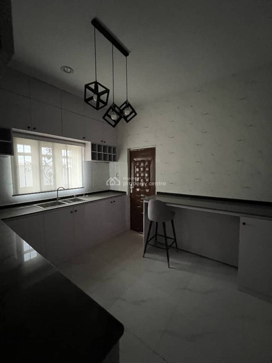 Furnished 2unit 2bed+ Mini Flat at Gbagi Ibadan, Gbagi New Ife Road, Alakia, Ibadan, Oyo, Block of Flats for Sale