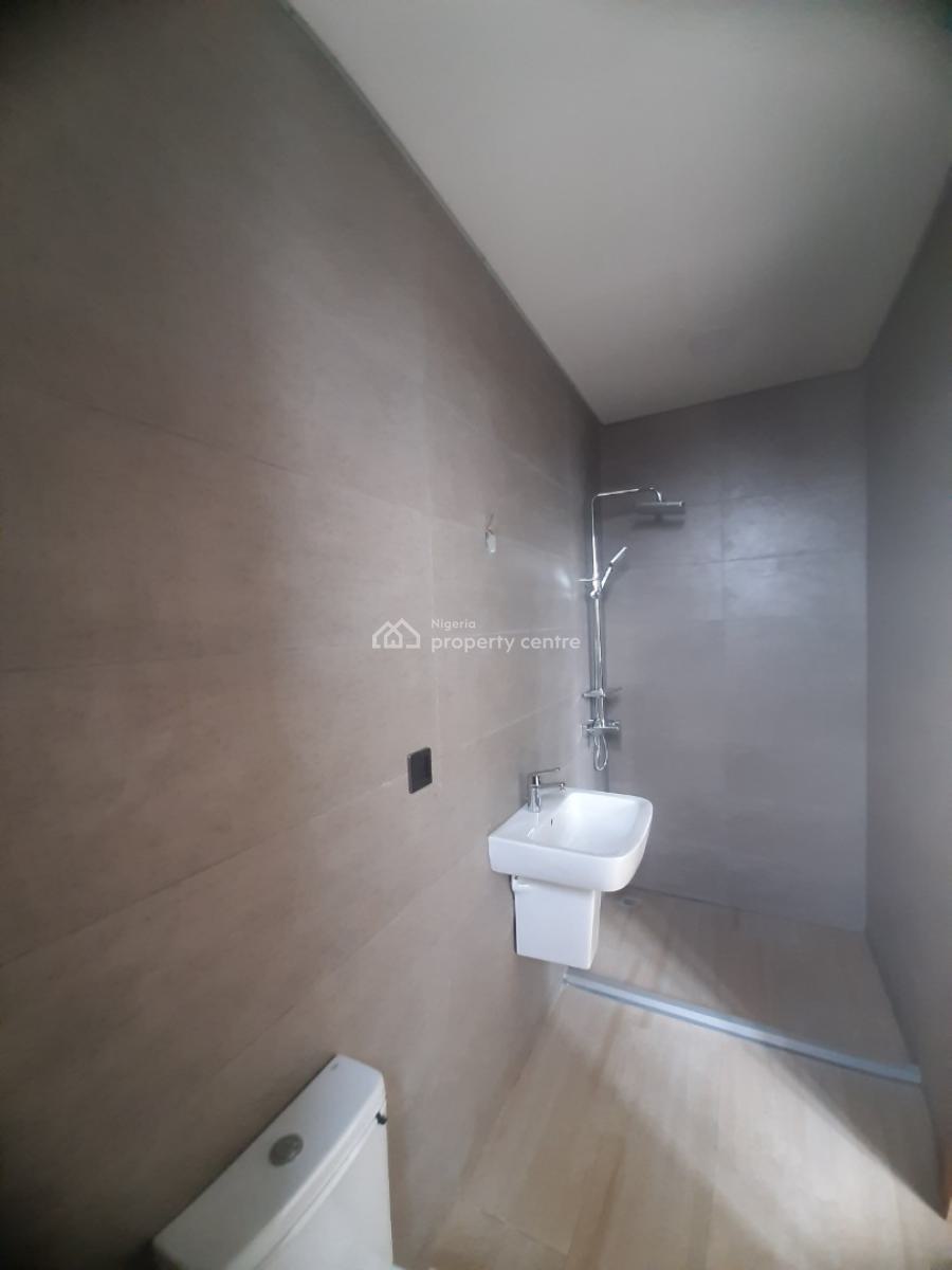 Brand New and Serviced with 24/7 Power Supply 2 Bedroom En-suite Penth, Victoria Island (vi), Lagos, Flat / Apartment for Rent
