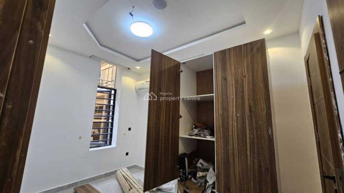 4bedroom Semi Detached Duplex with a Bq, Omole Phase 2, Ikeja, Lagos, Semi-detached Duplex for Sale