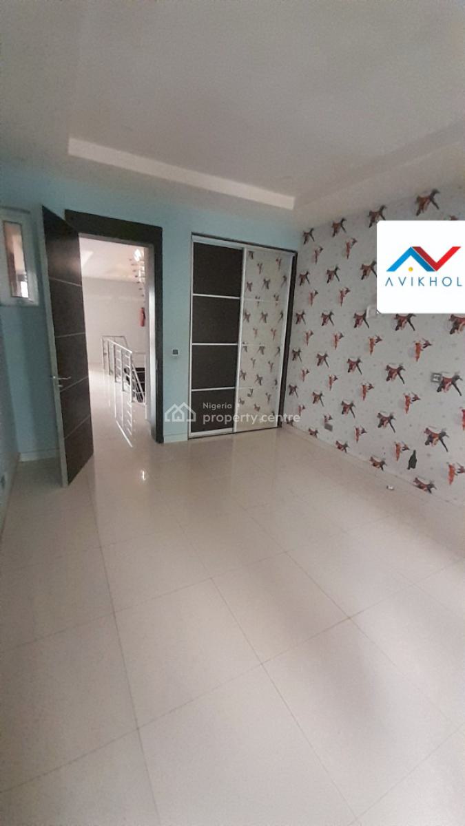 Massive 5 Bedroom Semi-detached Duplex in a Mini Premium Estate., Osapa, Lekki, Lagos, Semi-detached Duplex for Sale