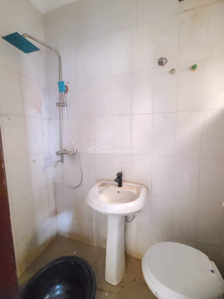 Newly Renovated and Standard 3bedroom Flat, Mobil Road, Ajah, Lagos, Flat / Apartment for Rent