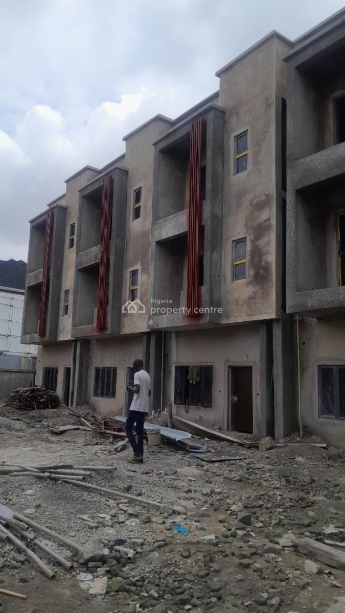 4bedroom Terrace Duplex with Bq, Guzape District, Abuja, Terraced Duplex for Sale