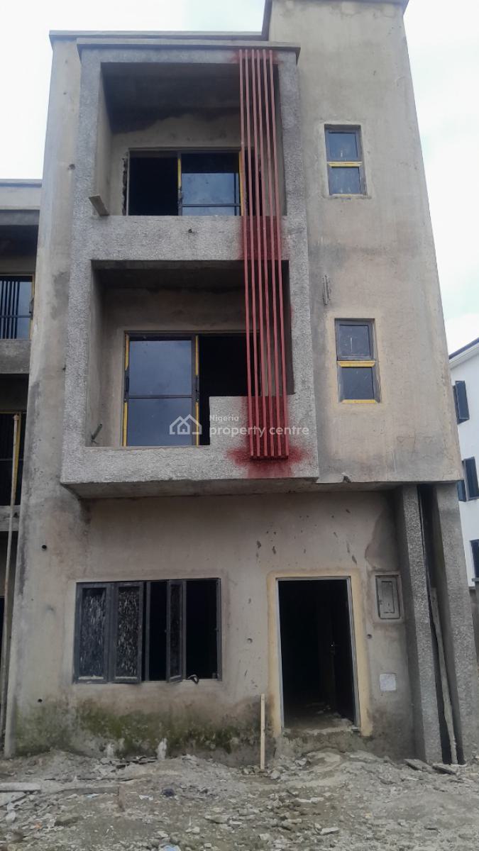4bedroom Terrace Duplex with Bq, Guzape District, Abuja, Terraced Duplex for Sale