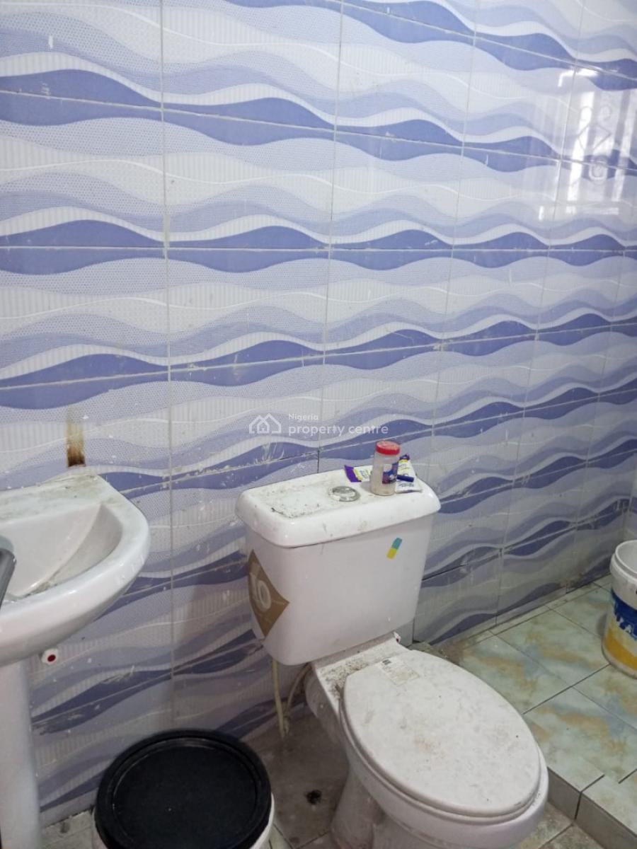 Contemporary 3 Bedroom Spacious Apartment, Agungi, Lekki, Lagos, Flat / Apartment for Rent