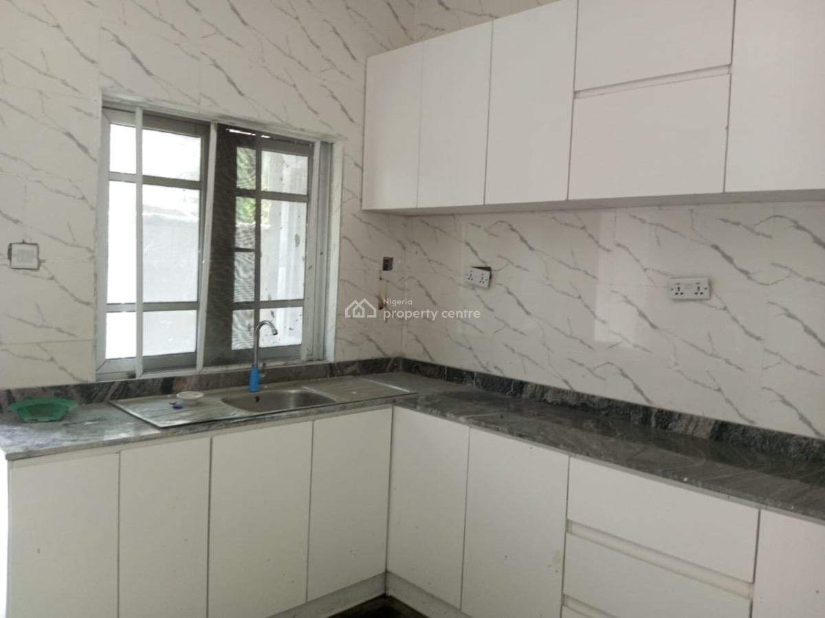Contemporary 3 Bedroom Spacious Apartment, Agungi, Lekki, Lagos, Flat / Apartment for Rent