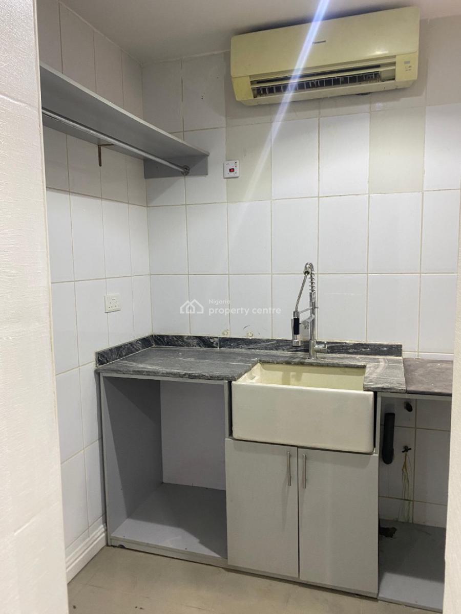 Uniquely Designed 2 Bedroom Apartment with Bq, Pool and Tennis Court, Ikoyi, Ikoyi, Lagos, Flat / Apartment for Rent