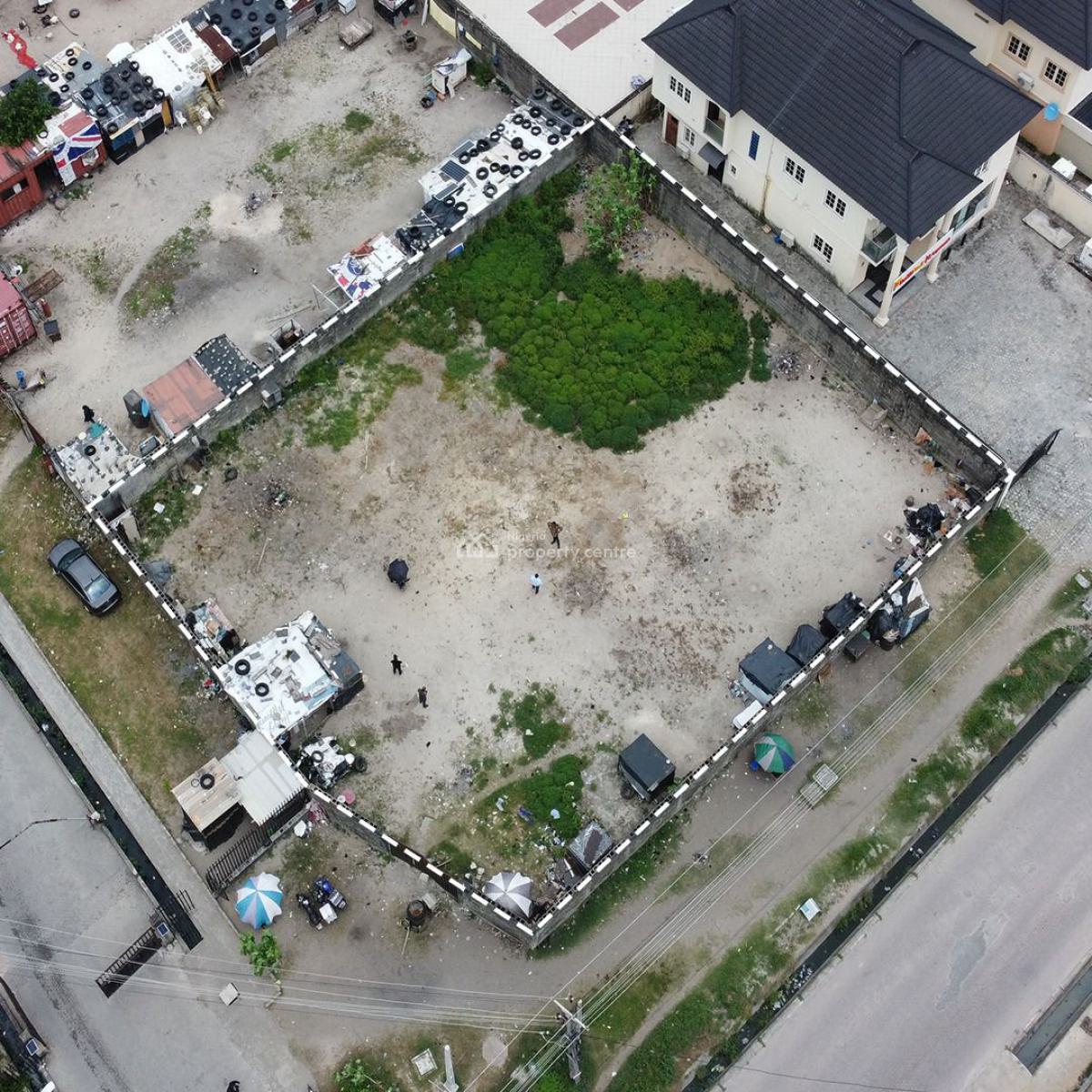 1,040 Sqm Cornerpiece, Fenced, Gated Bare Land, Right Hand Side, Lekki Phase 1, Lekki, Lagos, Land for Sale