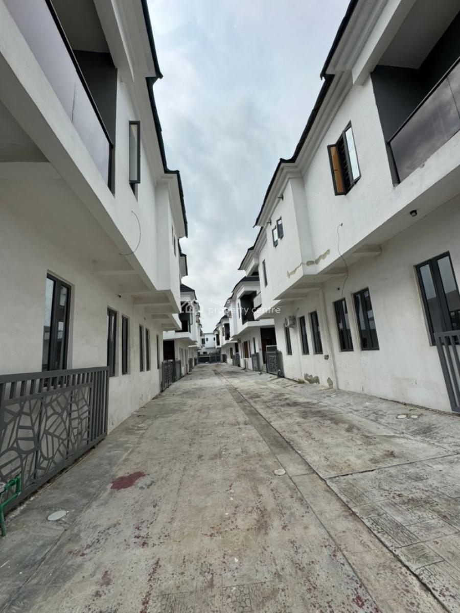 Luxury Built 3 Bedroom Semi Detached Duplex with Bq, Harris Drive, Vgc, Lekki, Lagos, Flat / Apartment for Rent