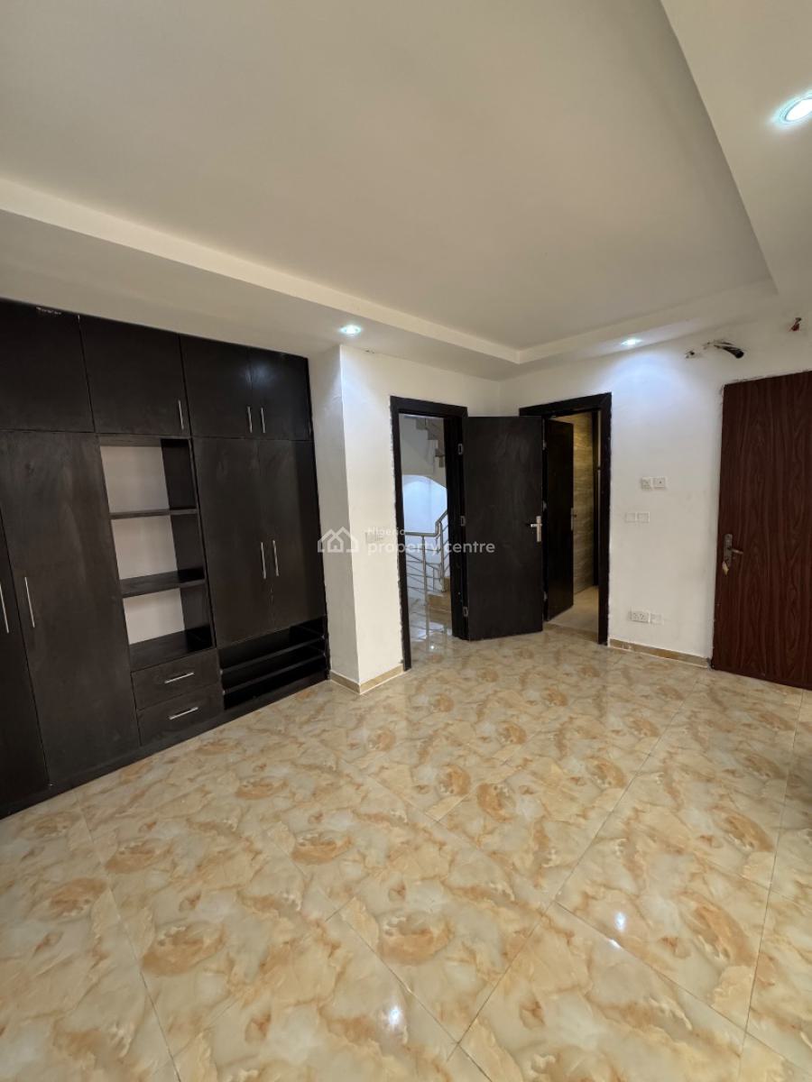 𝐁𝐑𝐀𝐍𝐃 𝐍𝐄𝐖 4 𝐁𝐄𝐃𝐑𝐎𝐎𝐌 𝐓𝐄𝐑𝐑𝐀𝐂𝐄 𝐃𝐔𝐏𝐋𝐄𝐗, Ikate, Lekki, Ikate, Lekki, Lagos, Terraced Duplex for Rent