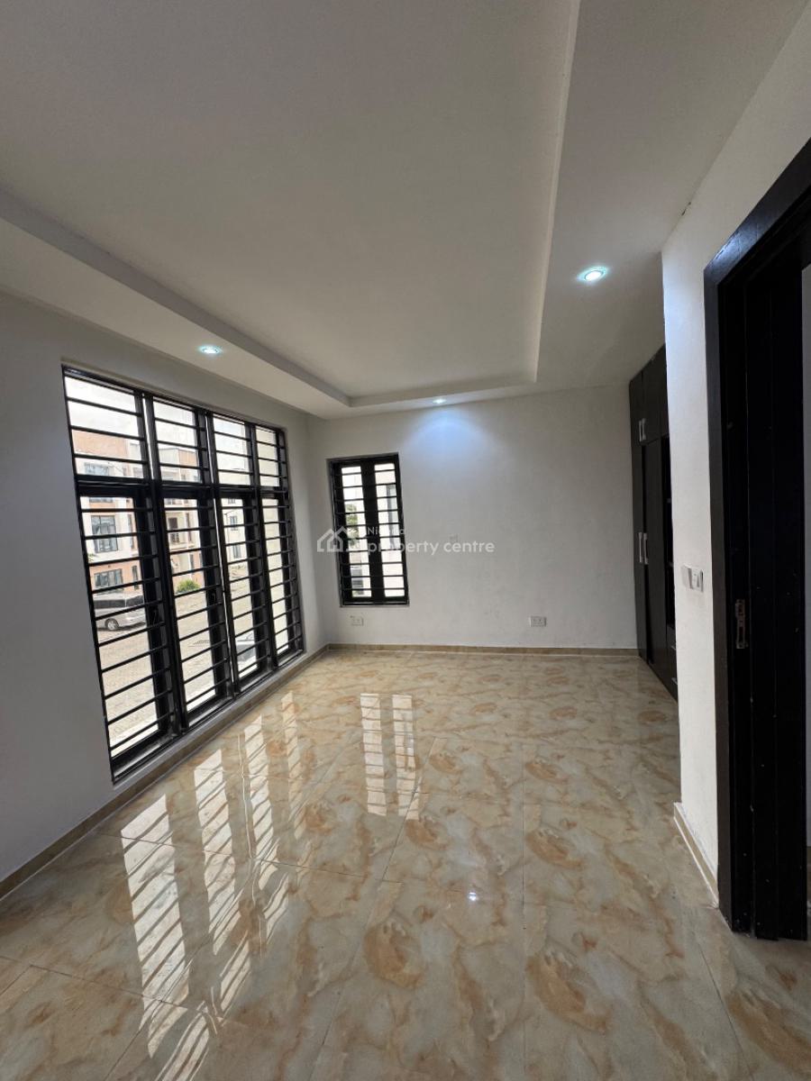 𝐁𝐑𝐀𝐍𝐃 𝐍𝐄𝐖 4 𝐁𝐄𝐃𝐑𝐎𝐎𝐌 𝐓𝐄𝐑𝐑𝐀𝐂𝐄 𝐃𝐔𝐏𝐋𝐄𝐗, Ikate, Lekki, Ikate, Lekki, Lagos, Terraced Duplex for Rent