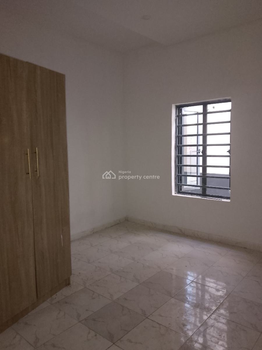 Very Spacious 3bedroom Flats, Ikota Gra, Lekki, Lagos, Flat / Apartment for Rent